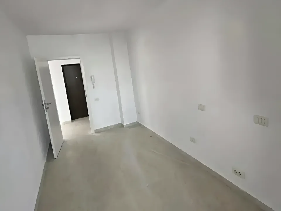 Apartament Nou-Renovat de Vânzare, Popești Leordeni (Ilfov) - Acces Metrou și Facilități - imaginea 3